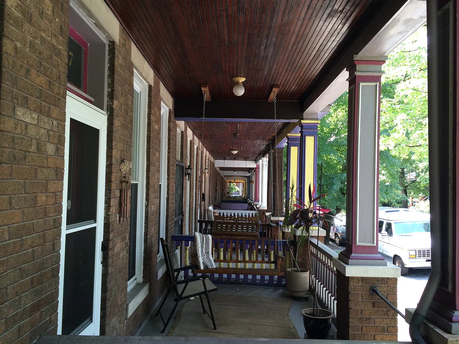 3 bed, 1.5 bath, $2,500 — Photo 4