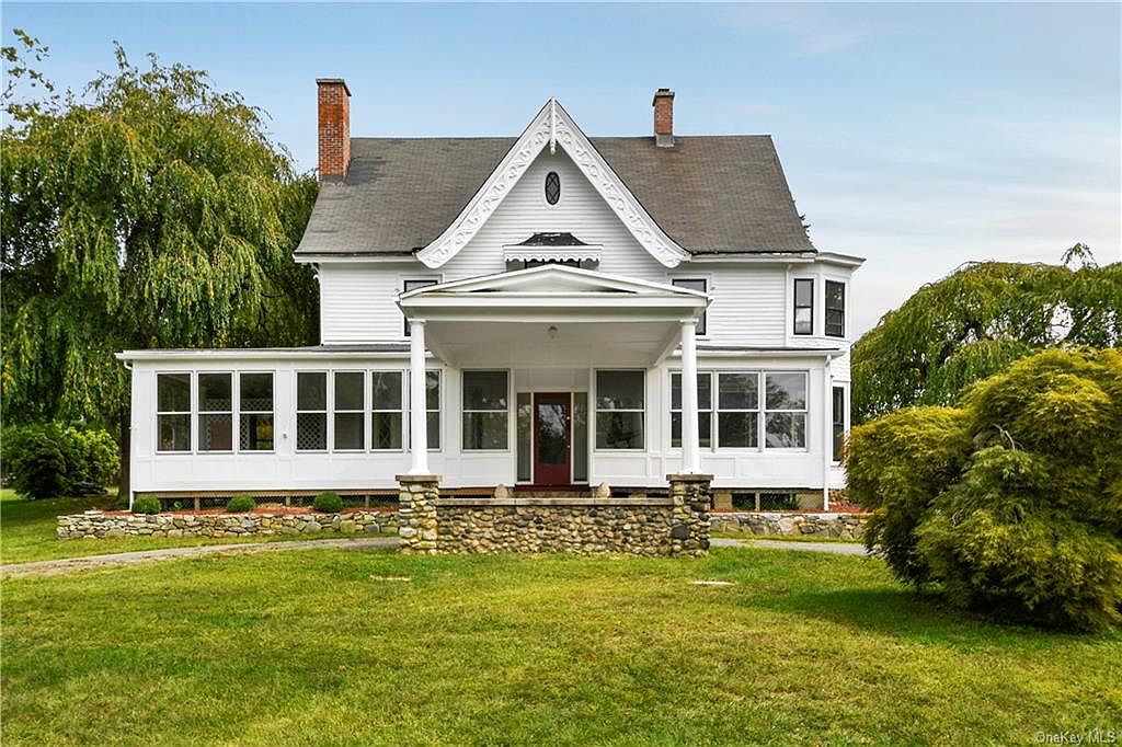 82 Lake Road, Katonah, NY 10536 Zillow