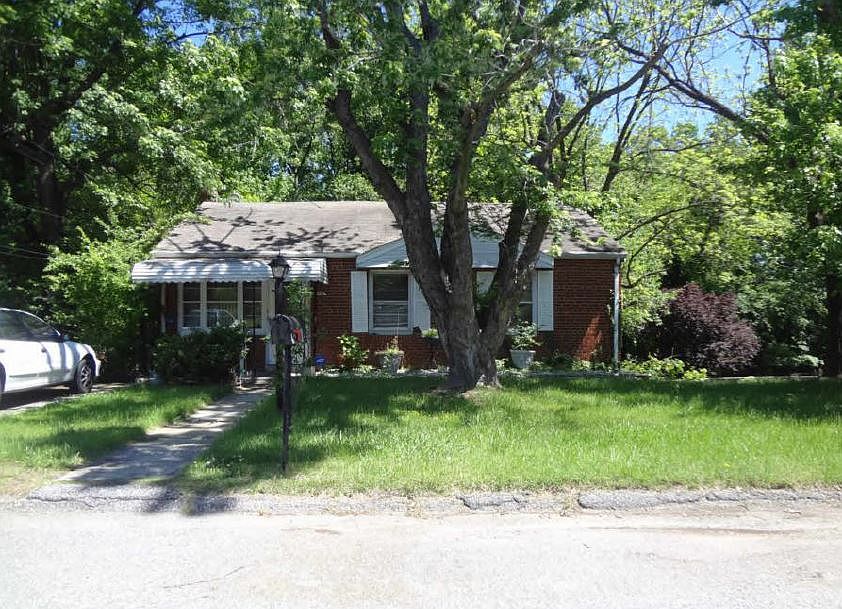 1st image of 8112 Redview Dr