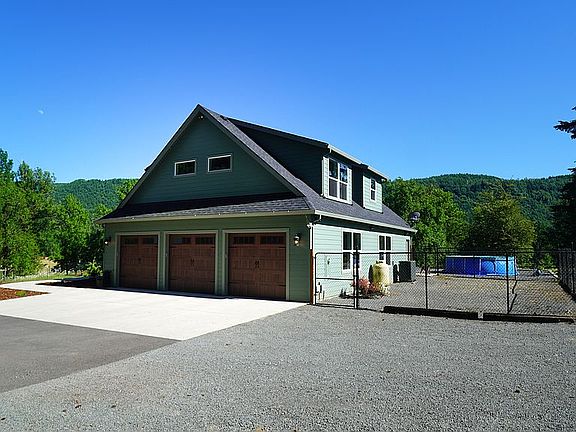 3rd image of 43300 NE 304th Ave