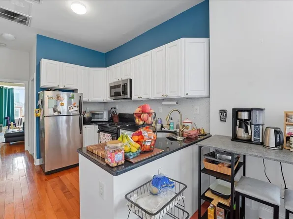 100 Leonard Street image 6 of 16