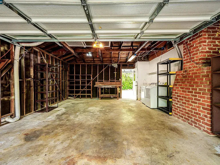 378 Verona Ave — Photo 19