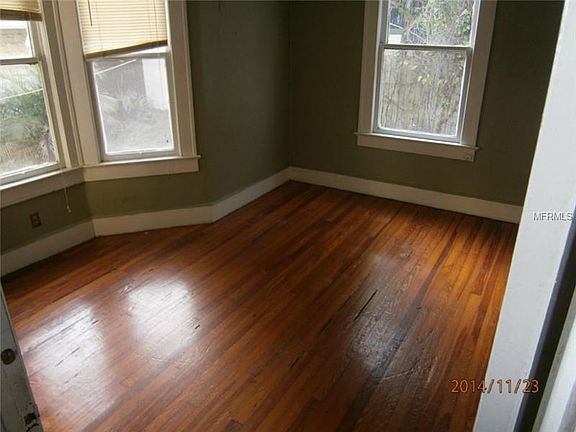 2nd image of 116 6th Ave NE