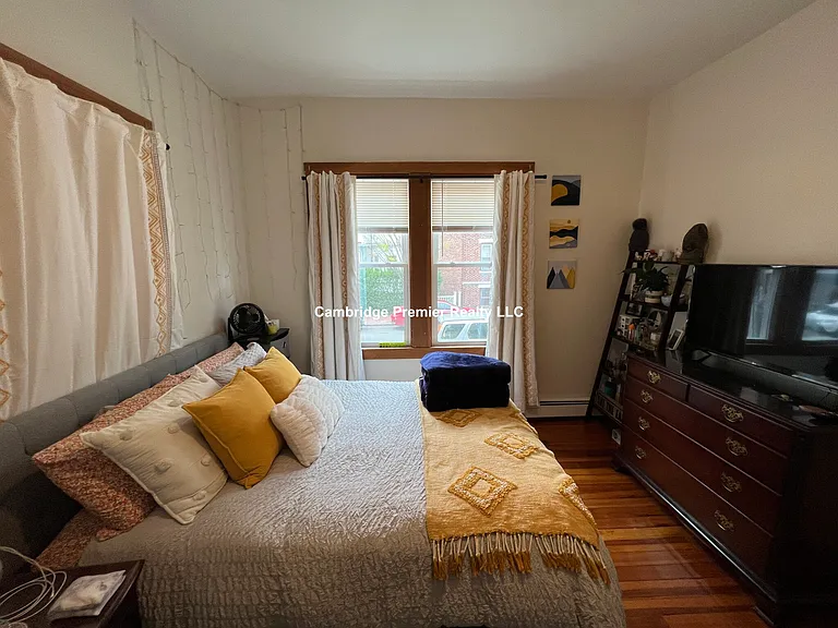 90 Hancock St #1 — Photo 15