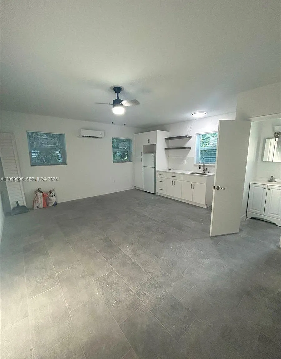 Biscayne Shores Corr Plat — Photo 2