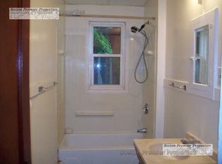 18 Brook Rd APT 1L, Quincy, MA 02169