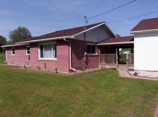 528 Burrwood Dr, Burr Oak, MI 49030