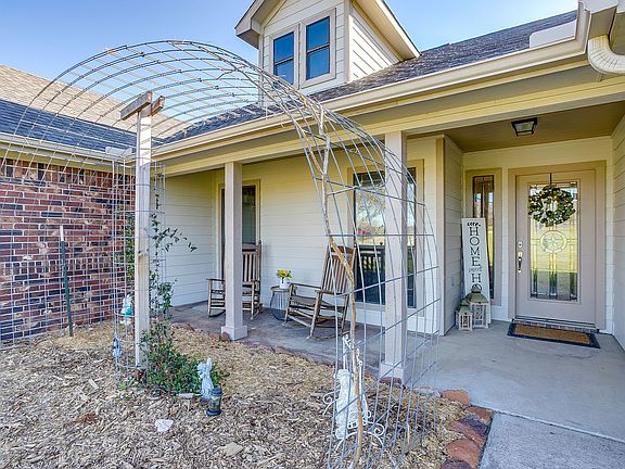 5th image of 4017 Midway Rd