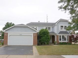 1207 Milida Ct, Arlington Heights, IL 60004