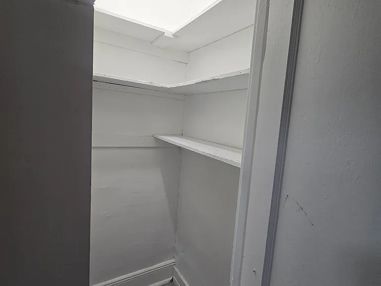 141-143 Palm St #4 — Photo 4