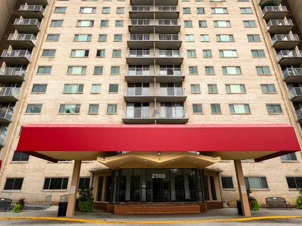 2500 N Van Dorn St APT 619, Alexandria, VA 22302