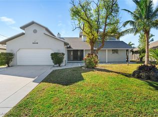 3306 SW 7th Ln, Cape Coral, FL 33991