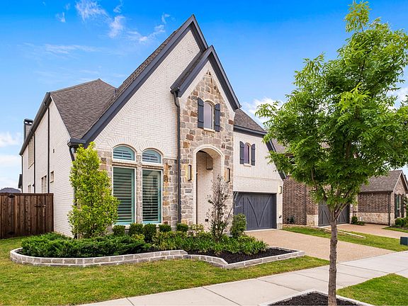5th image of 4460 Tall Knight Ln