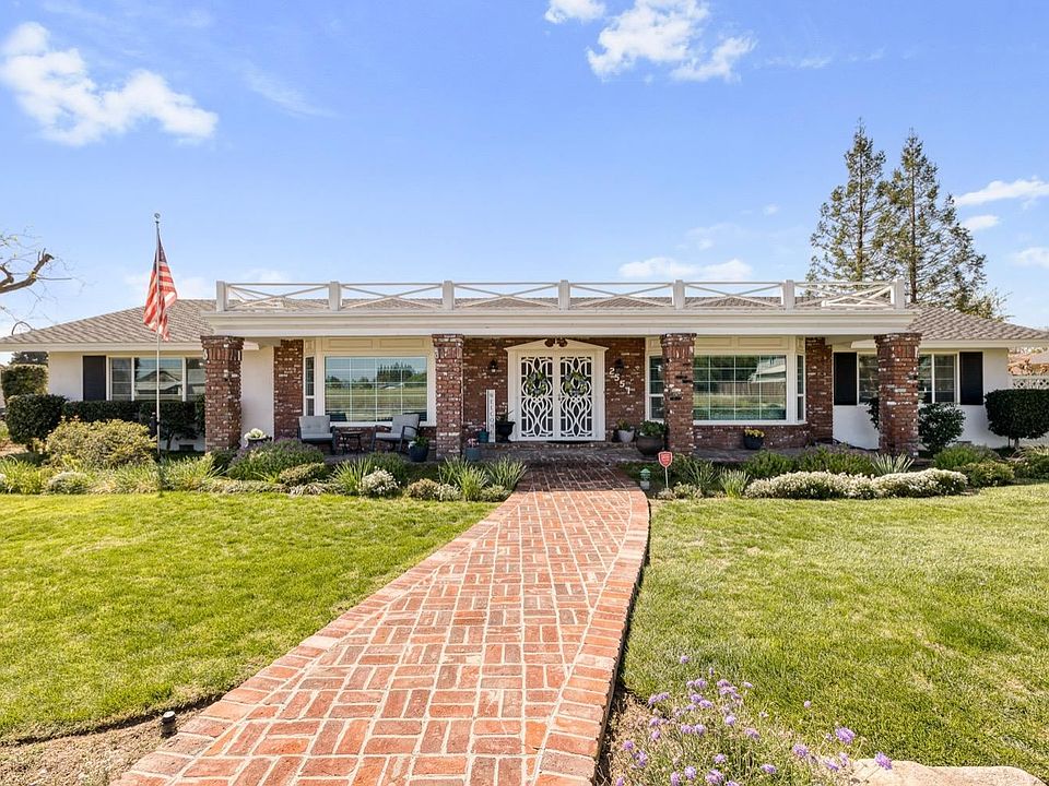 1st image of 2557 Almond Ave