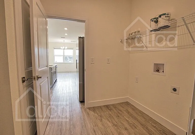 1159 Byxbee Ct — Photo 17