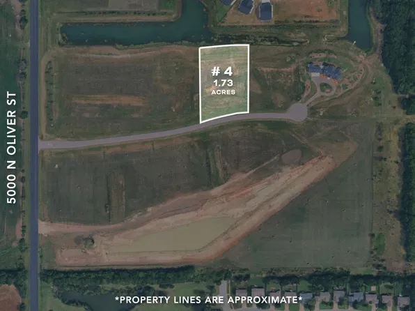 5120 W Prairie Woods Ct, Wichita, KS 67209