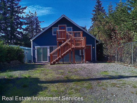 5th image of 11015 Kendrick St SW #B