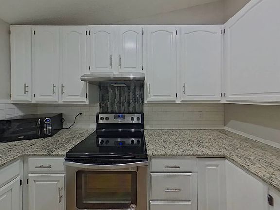 2nd image of 804 Garrison Ct #1