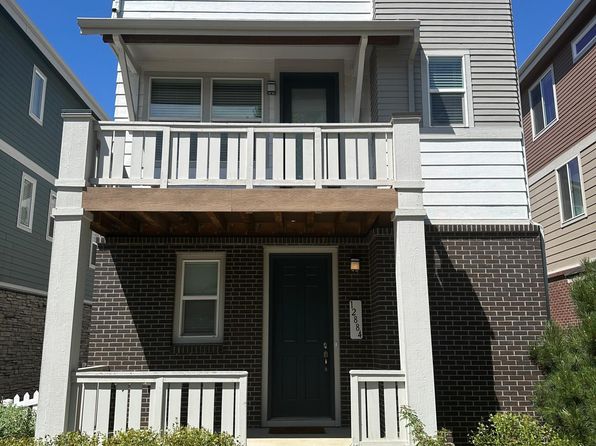 12884 E Dickenson Ave