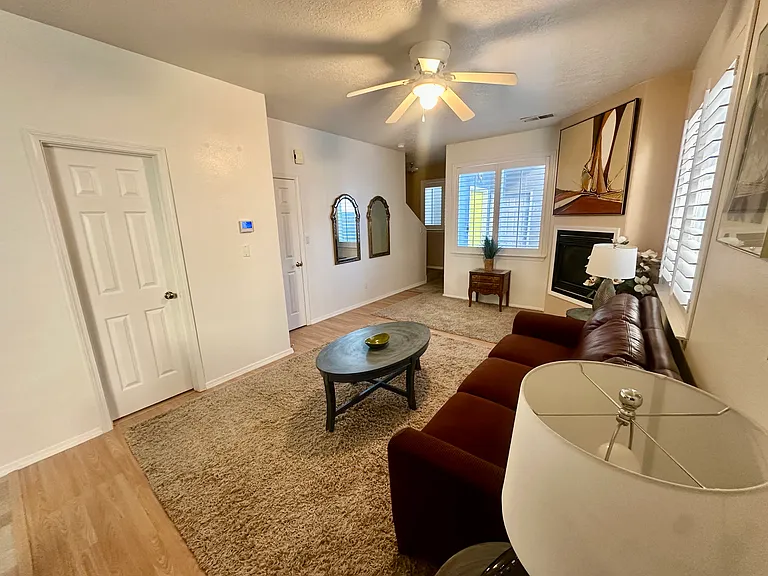 10404 Gutierrez Rd NE — Photo 6
