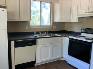 7029 NW Winter Ave, Kansas City, MO 64152