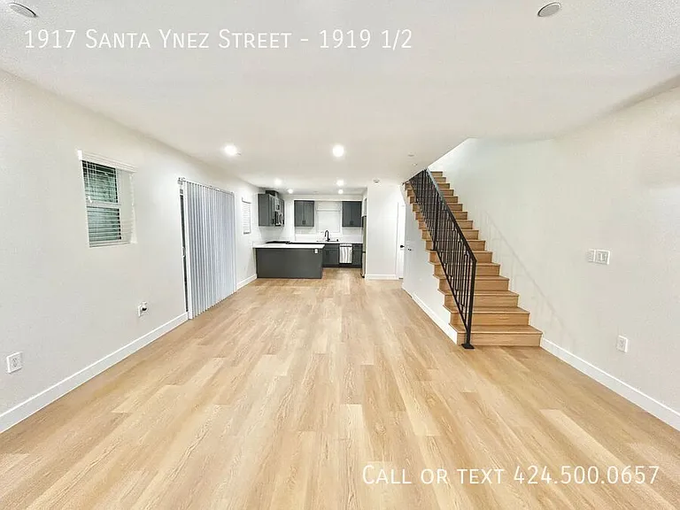 1917 Santa Ynez St #1919-1/2 — Photo 3