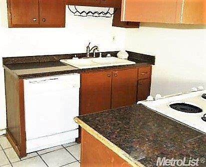 2nd image of 5912 Clover Manor Way