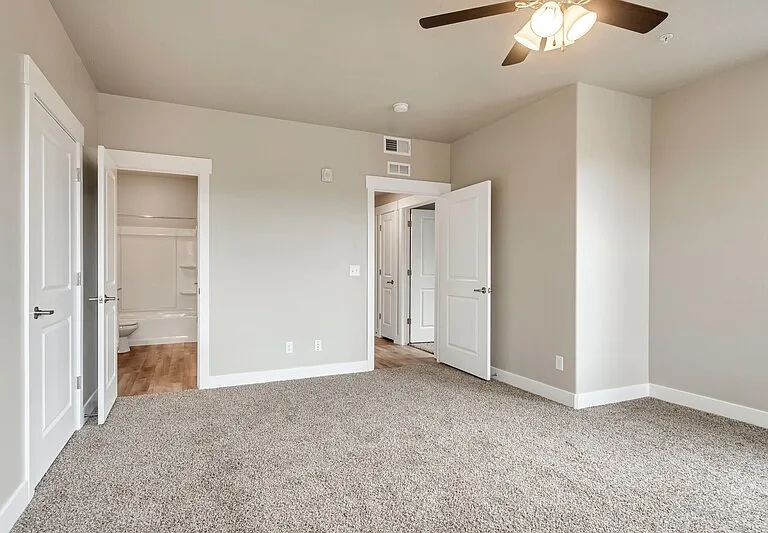 1128 S 820 E #7202 — Photo 16