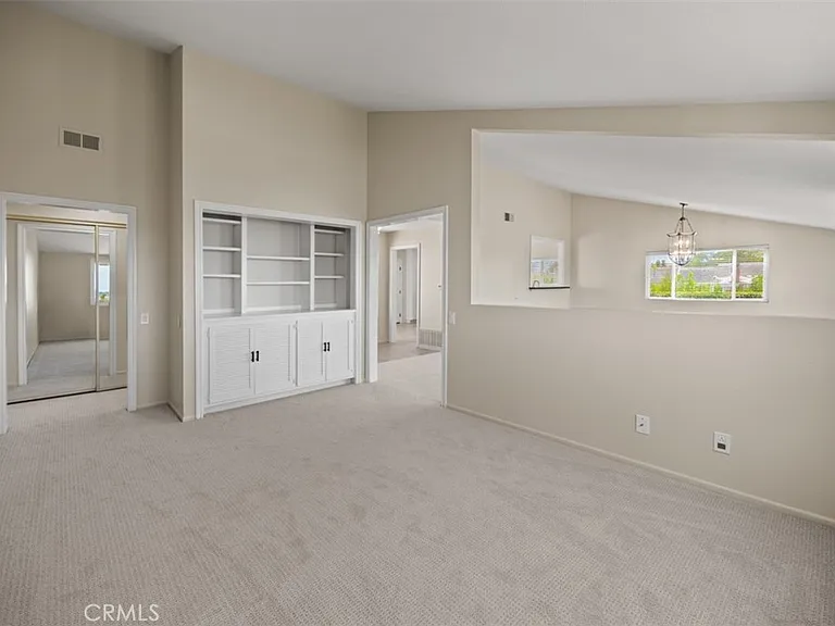 22821 Mariano Dr — Photo 25