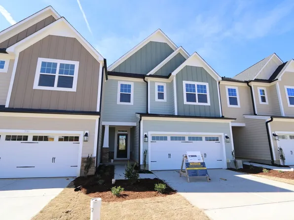 3163 Mission Olive Pl, New Hill, NC 27562