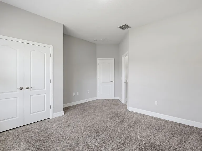 5574 SW 128th Pl — Photo 27