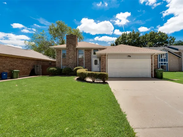 7616 Jamie Renee Ln, North Richland Hills, TX 76182