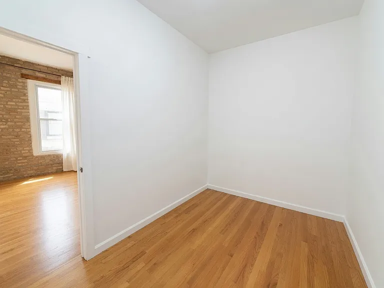 1228 N Cleaver St #2M — Photo 4