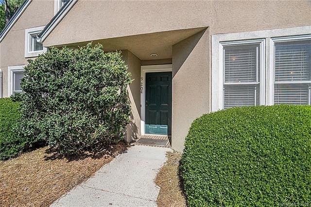 1st image of 9204 Ravenwing Dr #2