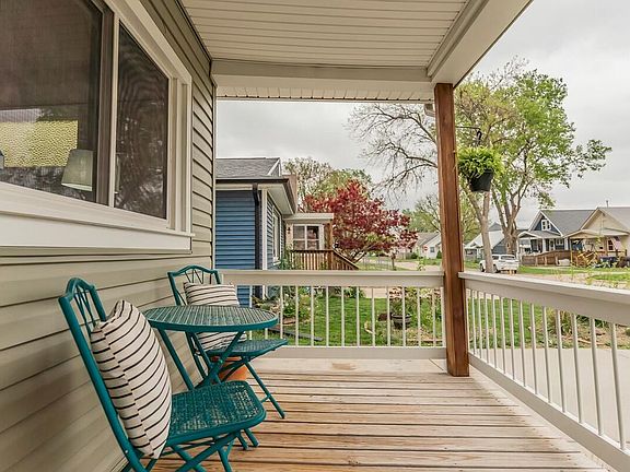 4th image of 3412 Avenue D