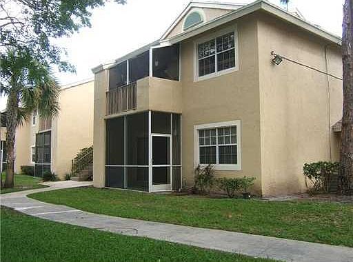 1st image of 820 Cypress Park Way APT L