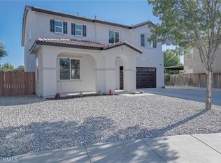 13780 Feller Ln, Victorville, CA 92394
