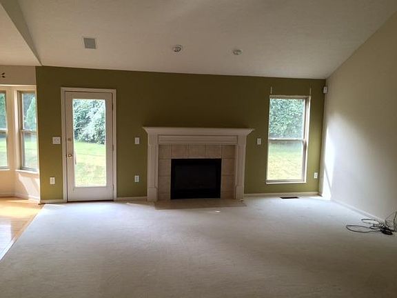 4th image of 11993 Brookway Dr