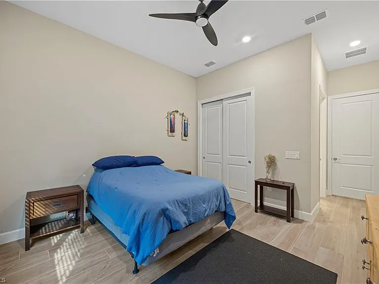 20179 Millrun Dr — Photo 16