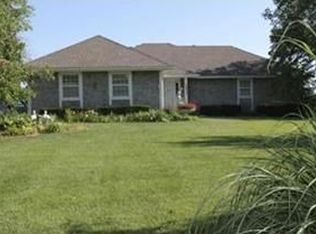6927 W 163rd Ter, Stilwell, KS 66085