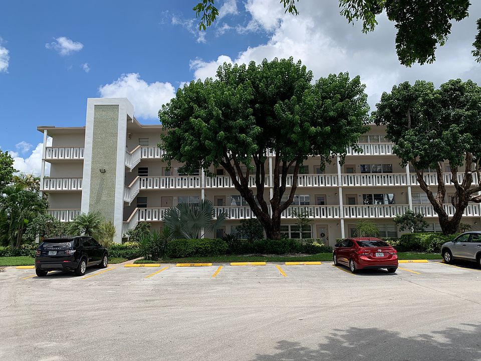 1st image of 435 Southampton B