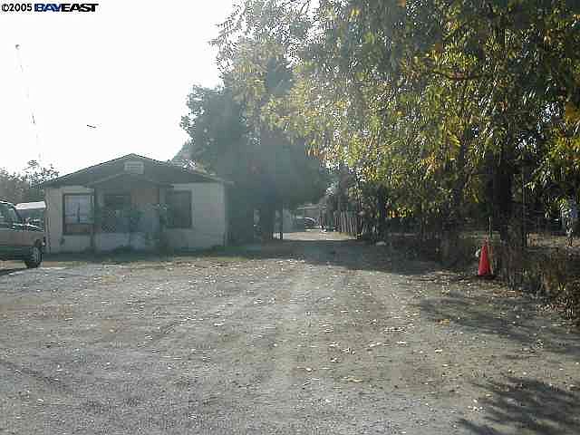 1st image of 174 W Edmundson Ave