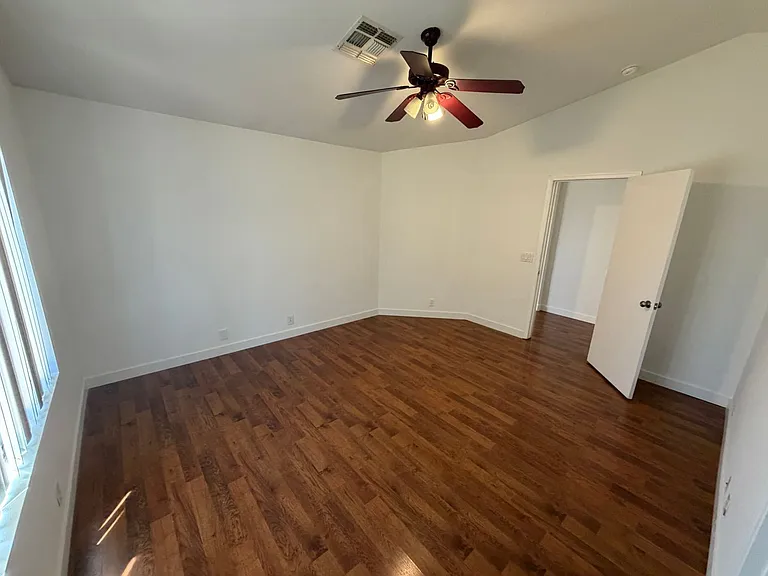 9247 W Brown St — Photo 14
