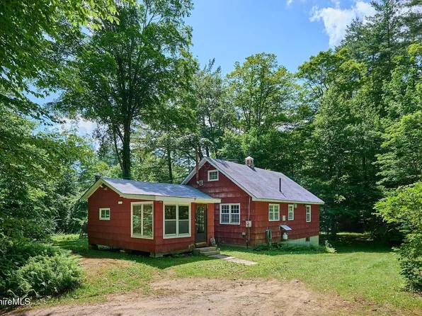66 Reils Ln, Colrain, MA 01340