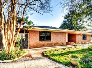 4911 Strack Rd, Houston, TX 77069