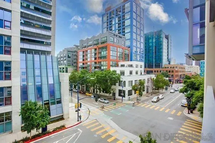 1150 J St #418 — Photo 9