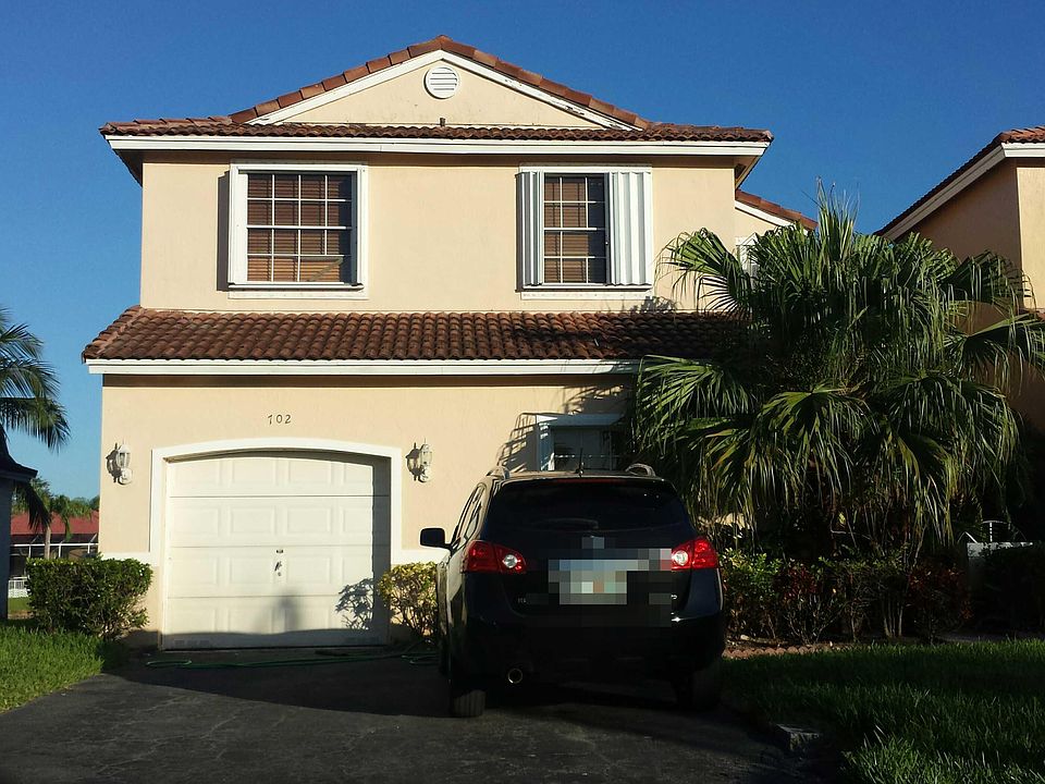 1st image of 702 NW 173rd Ter