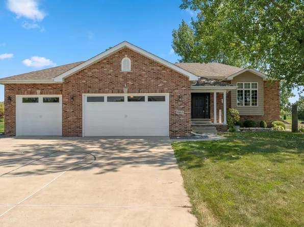 9865 Three Springs Dr, Saint John, IN 46373