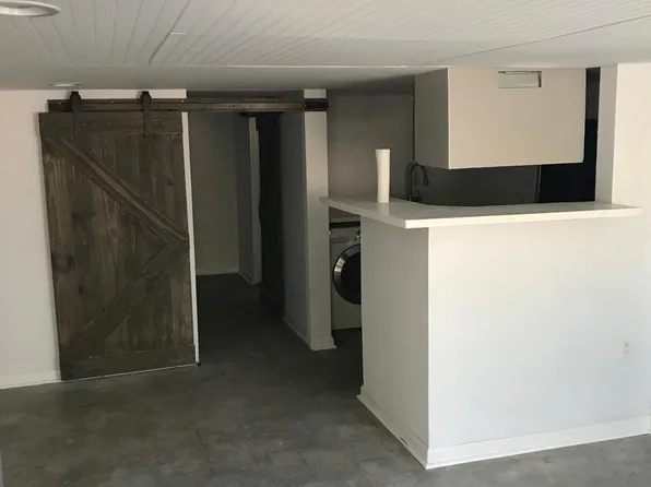 3413 Carondelet St APT A, New Orleans, LA 70115
