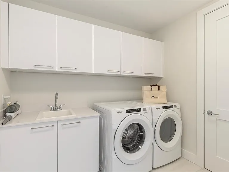 275 1st Ave S #1708 — Photo 20